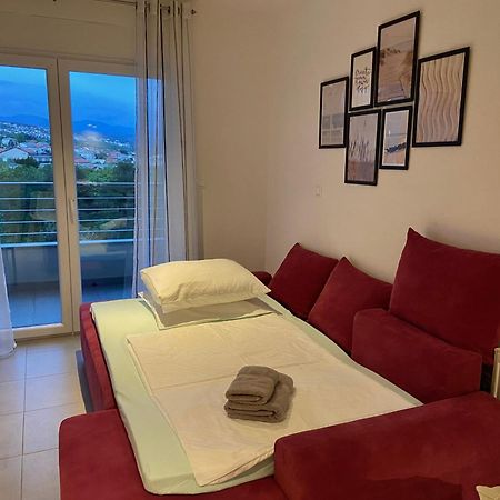 Portview Apartment Rijeka Eksteriør bilde
